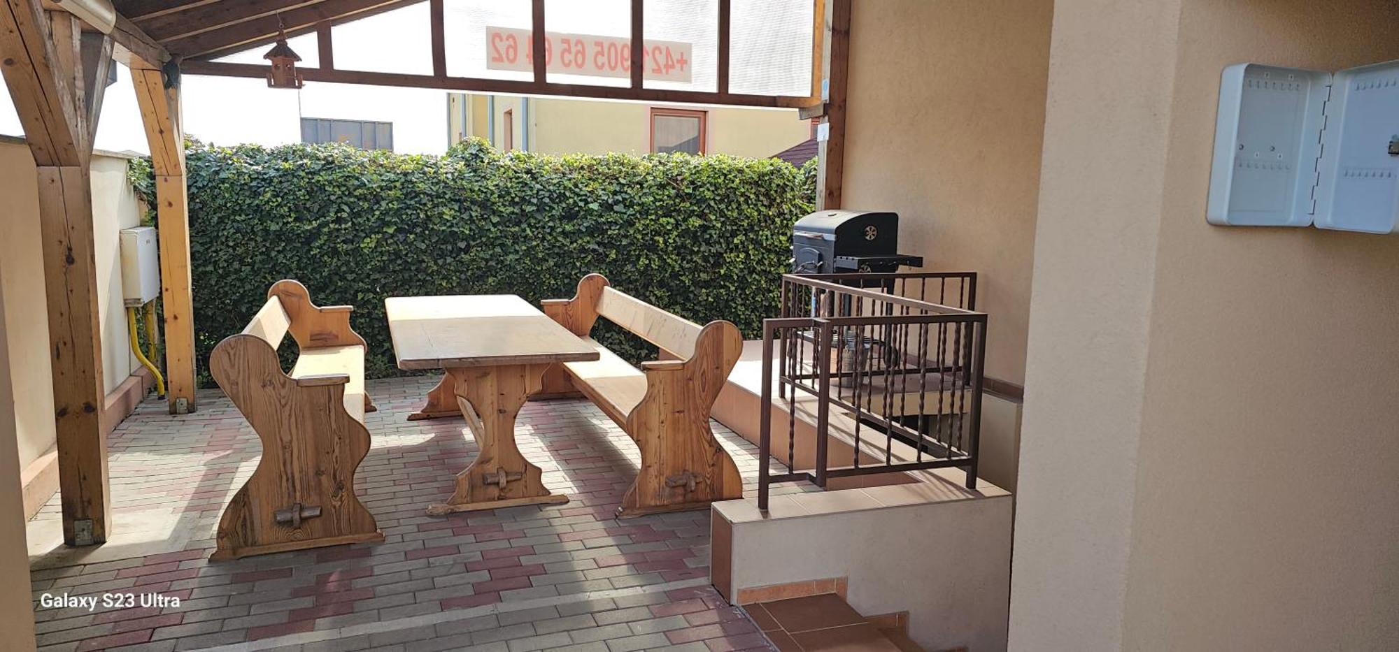 Apartmanovy Dom Flora Veľký Meder Zewnętrze zdjęcie